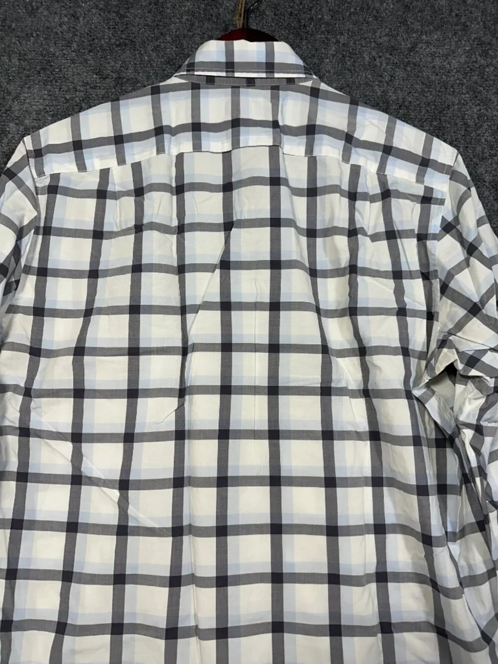 J Crew Shirt Mens Medium Button Down Blue Gray  Cotton Plaid Long Sleeve Pocket